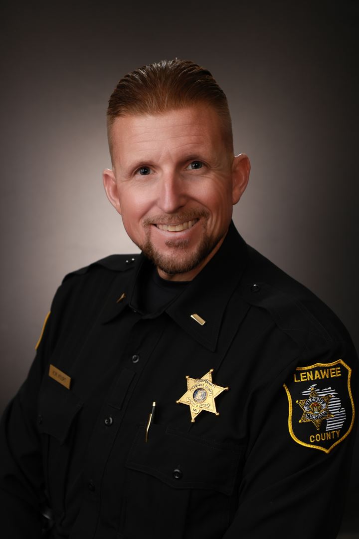 Lieutenant Kraig Kourt